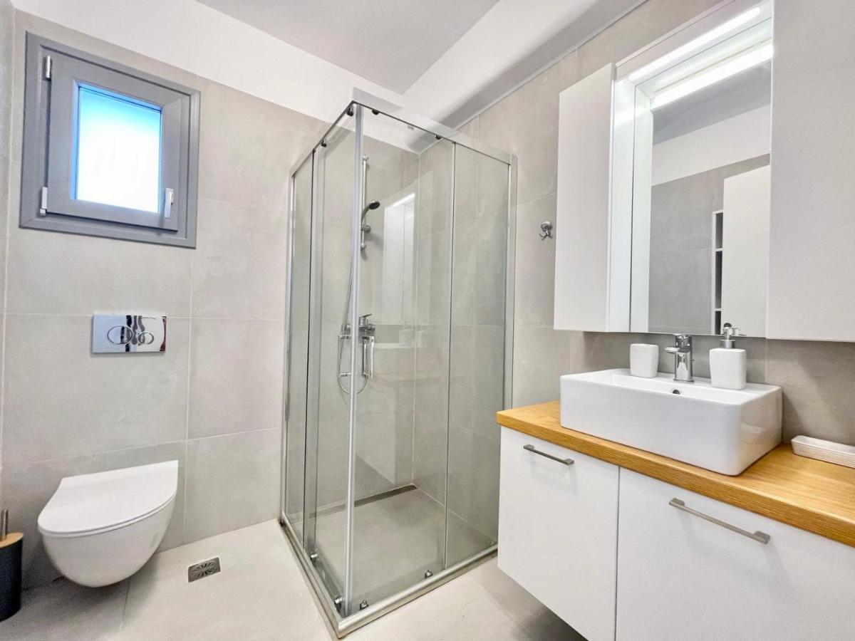 Hosting Moments Private Pool Holiday Home Ano Mera Exteriör bild